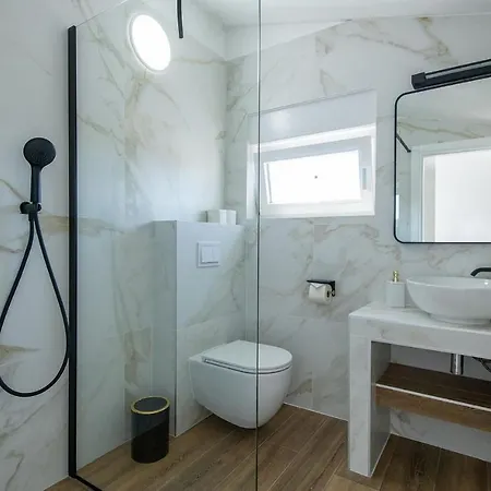 Lara Nova Vas Holiday home *