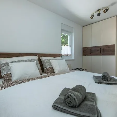 Holiday home Lara Nova Vas